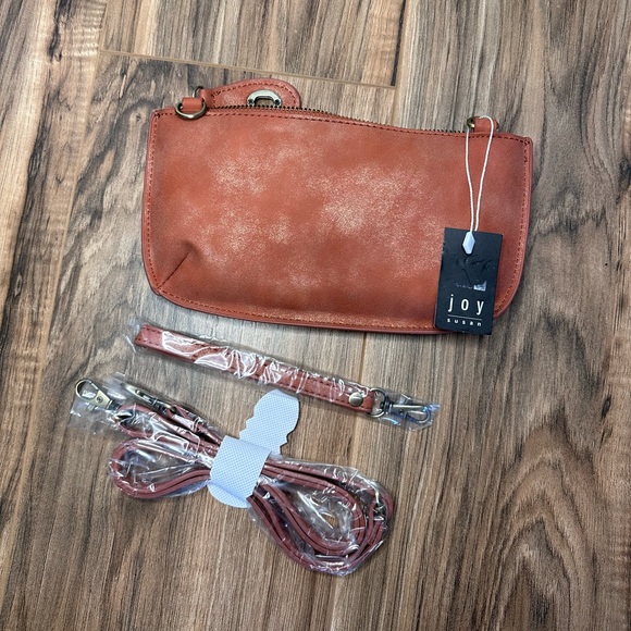 Shimmer Red Lustre Lux Joy Susan Crossbody Wristlet Clutch NWT - Picture 6 of 6